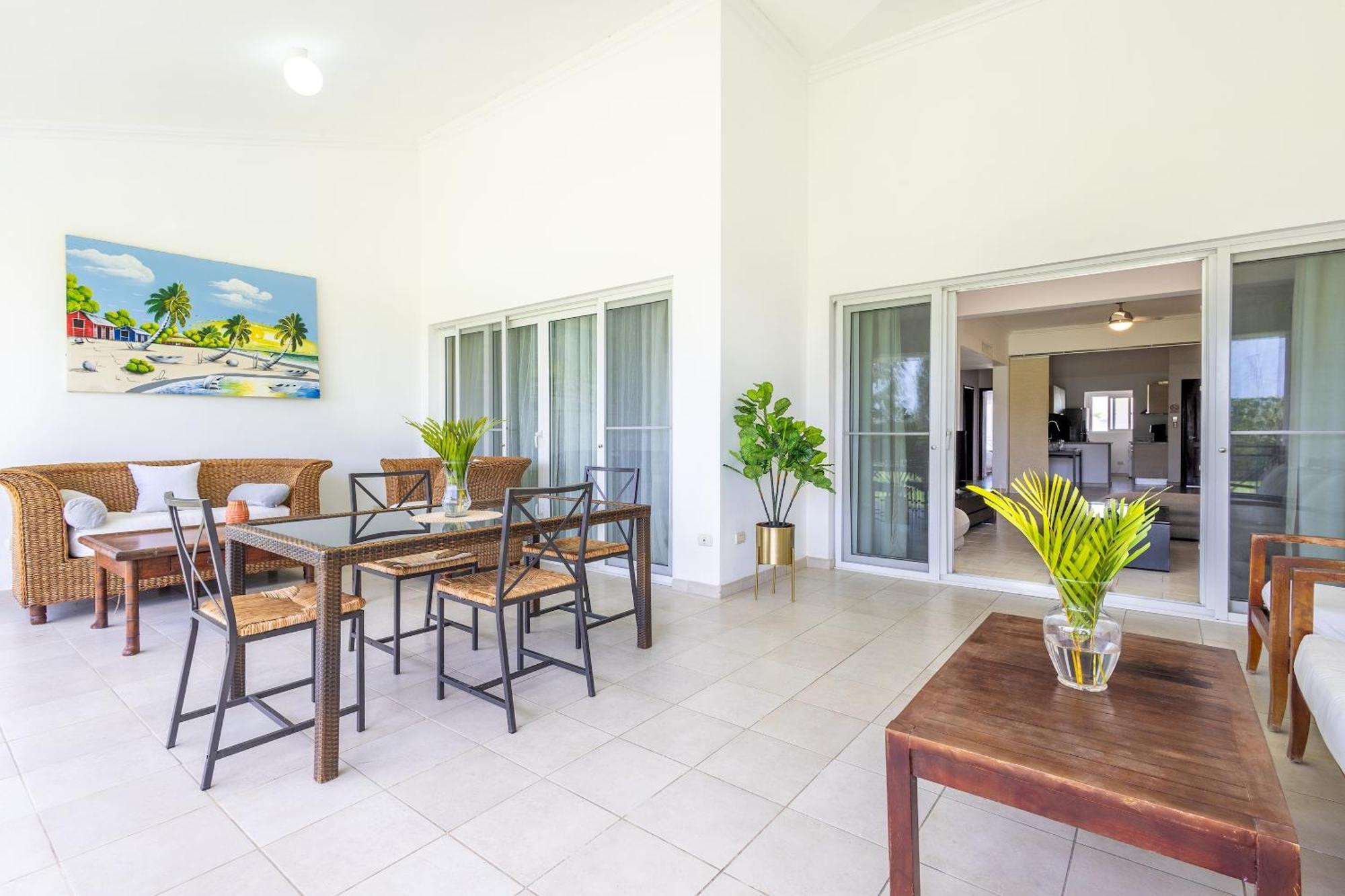 Private & Luxury Cocotal In Gated & Secured Community Apartamento